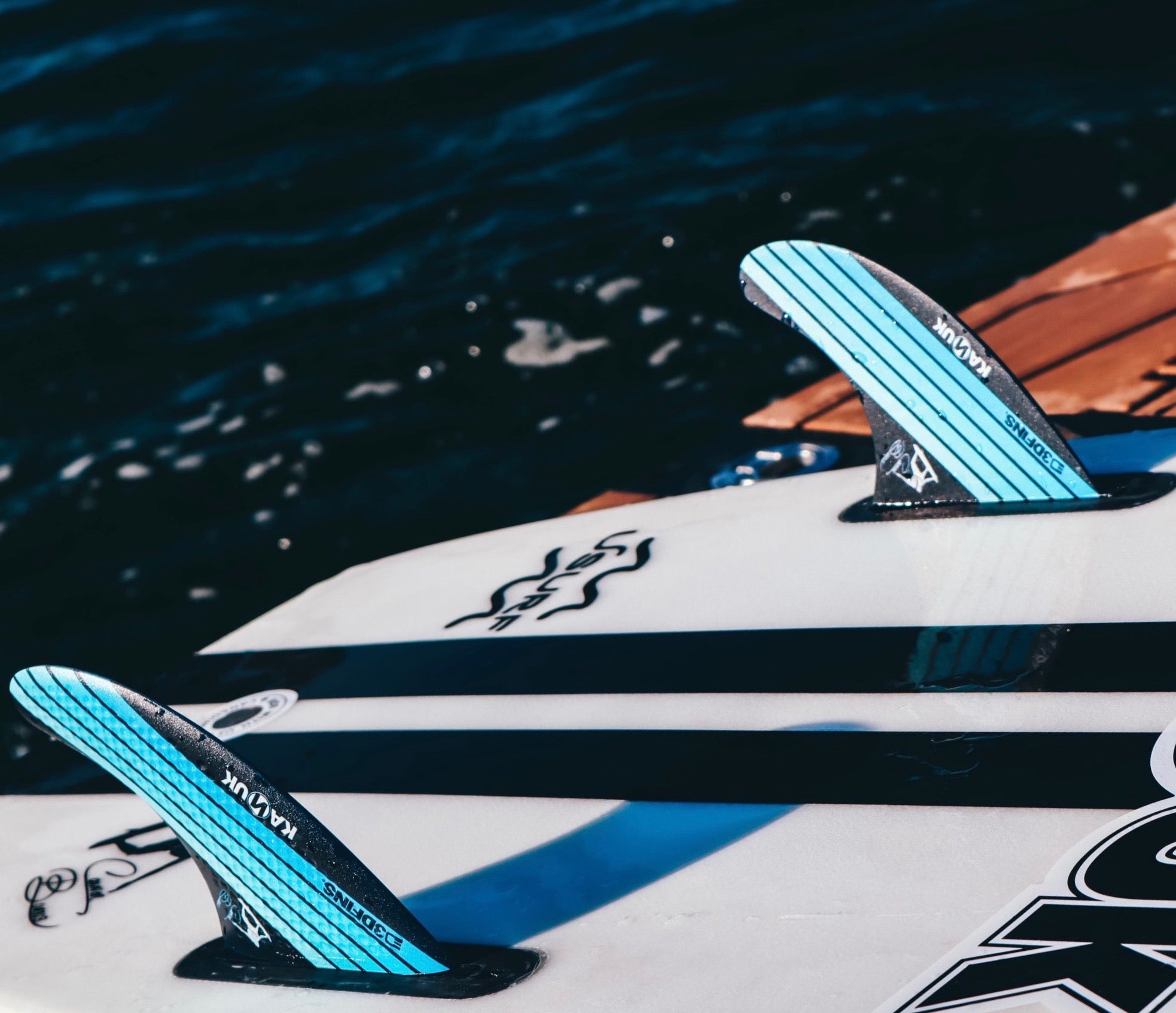 Kanuk-branded 3D FINS